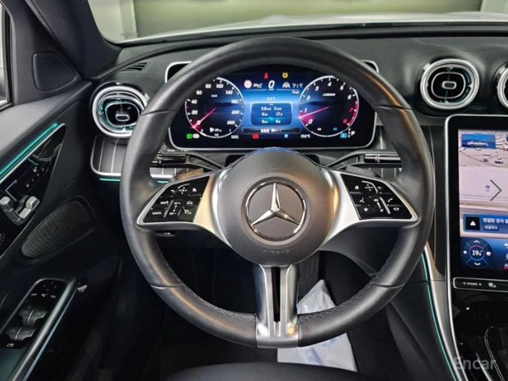 Mercedes-Benz C 300 4MATIC* 360КАМЕРА* LANE* ASSIST* ПАНОРАМА* , снимка 7 - Автомобили и джипове - 55970869