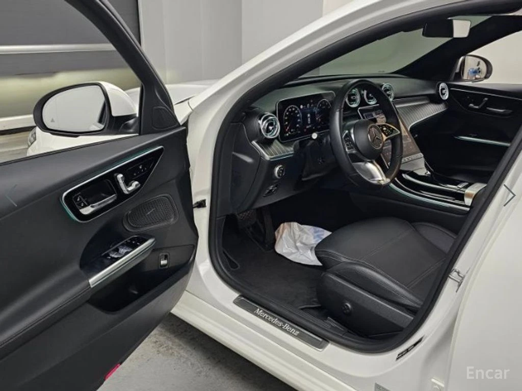 Mercedes-Benz C 300 4MATIC* 360КАМЕРА* LANE* ASSIST* ПАНОРАМА* , снимка 5 - Автомобили и джипове - 55970869