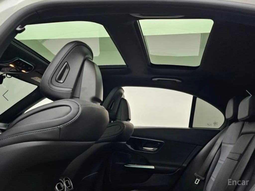 Mercedes-Benz C 300 4MATIC* 360КАМЕРА* LANE* ASSIST* ПАНОРАМА* , снимка 11 - Автомобили и джипове - 55970869
