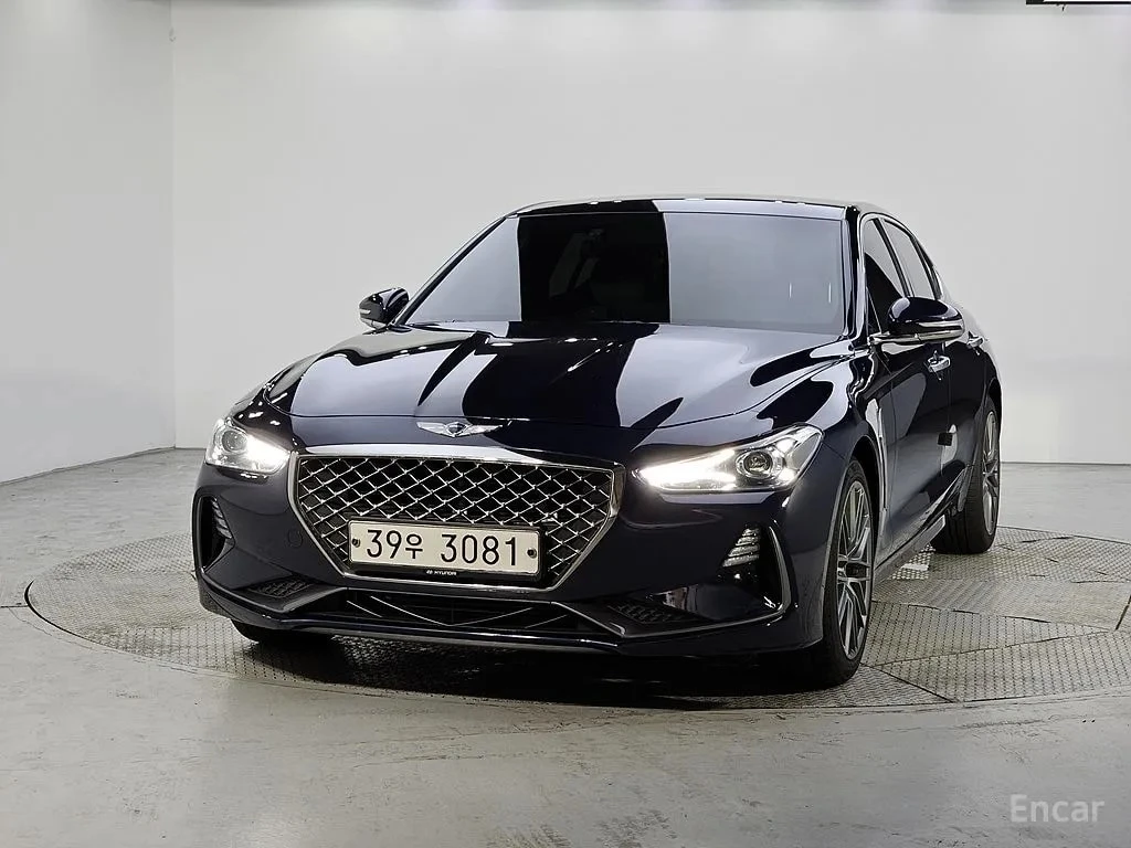 Genesis G70 2.0T* ПОДГРЕВ* КАМЕРА* НАВИ* АВТОКРЕДИТ* , снимка 2 - Автомобили и джипове - 55976807
