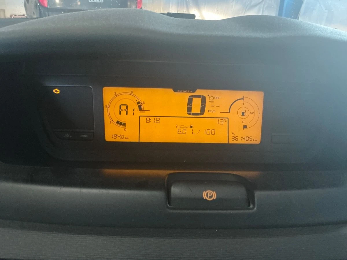 Citroen C4 Picasso Grand Picasso 1.6 HDi, снимка 9 - Автомобили и джипове - 56156429