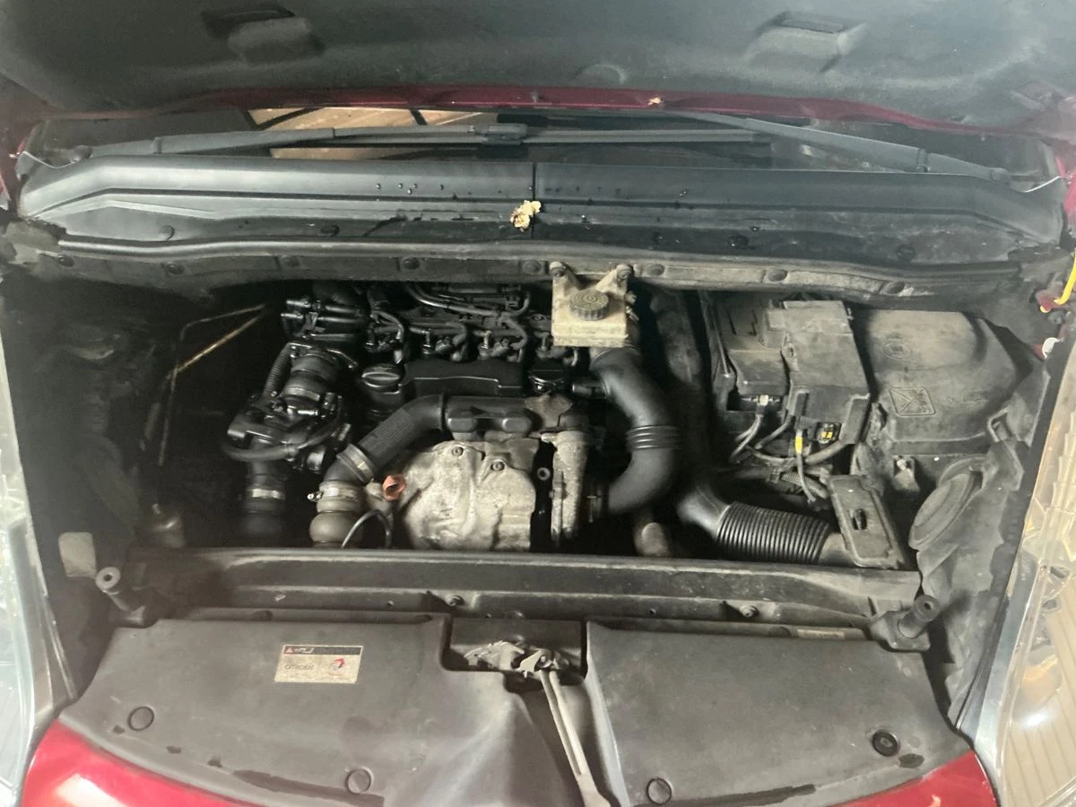 Citroen C4 Picasso Grand Picasso 1.6 HDi, снимка 4 - Автомобили и джипове - 56156429