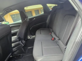 Audi Q4 E-Tron 40, Гаранция, лизинг, SOH 93.3%, снимка 16