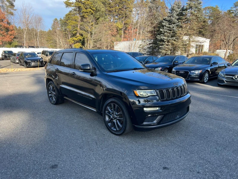 Jeep Grand cherokee OVERLAND* PARK ASSIST* KEYLESS* PANO* NAVI, снимка 1 - Автомобили и джипове - 48603161