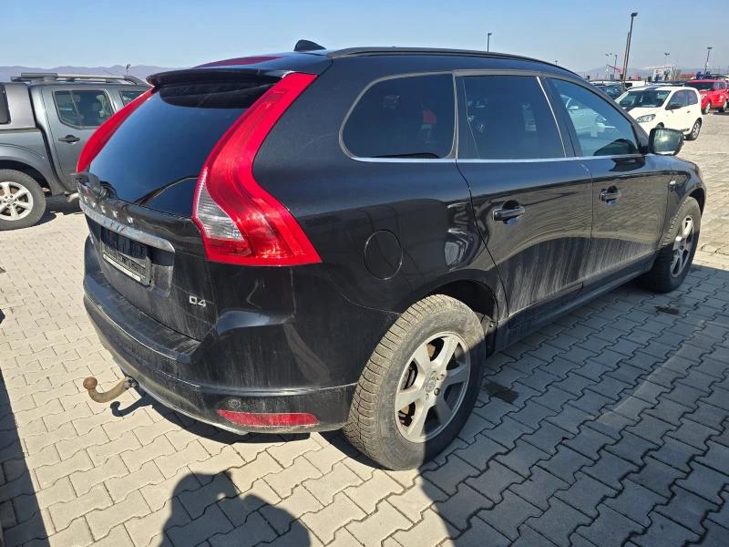 Volvo XC60 2.0D 181кс 2014 година ЕВРО 6 117000 км. , снимка 6 - Автомобили и джипове - 49357374