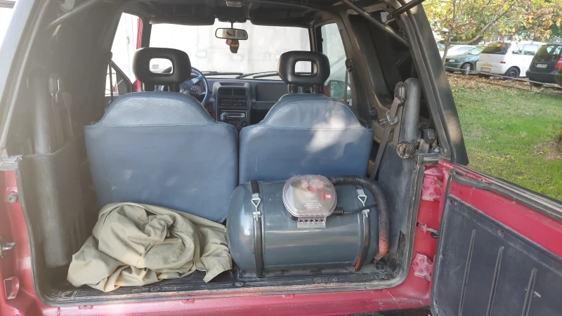 Suzuki Vitara, снимка 8 - Автомобили и джипове - 52561830