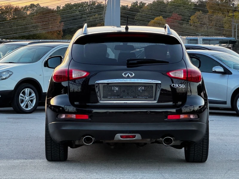 Infiniti QX50 3.0D , снимка 5 - Автомобили и джипове - 52239787