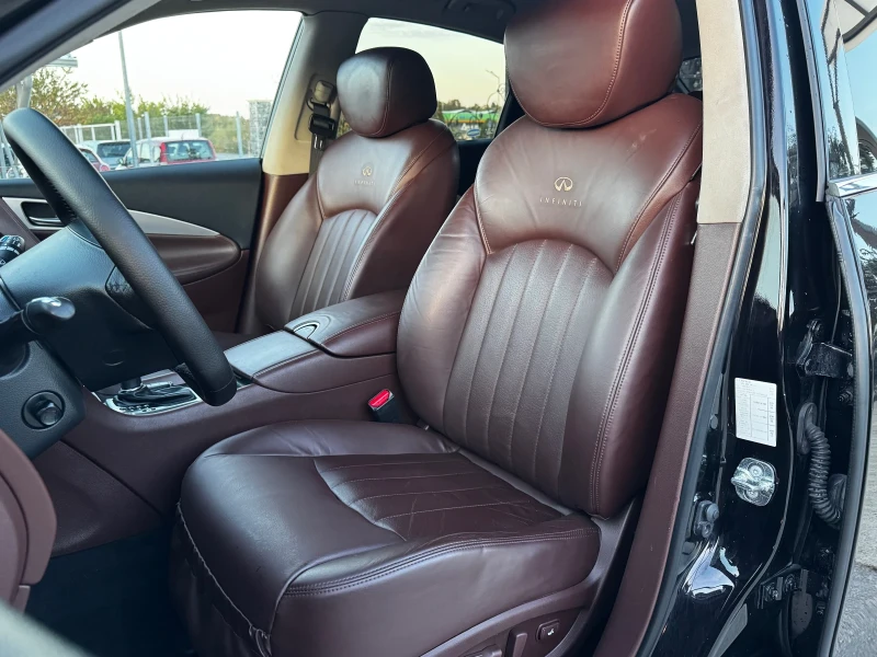 Infiniti QX50 3.0D , снимка 7 - Автомобили и джипове - 52239787