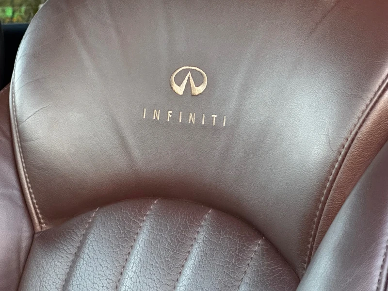 Infiniti QX50 3.0D , снимка 8 - Автомобили и джипове - 52239787