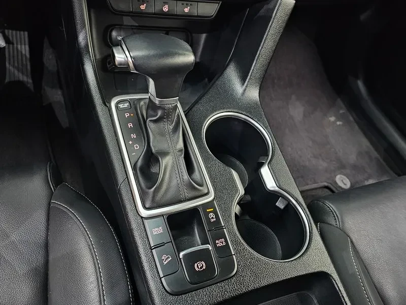 Kia Sportage 4Th Generation Diesel 1.7 2Wd Noblesse, снимка 9 - Автомобили и джипове - 54967862