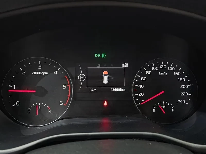 Kia Sportage 4Th Generation Diesel 1.7 2Wd Noblesse, снимка 8 - Автомобили и джипове - 54967862