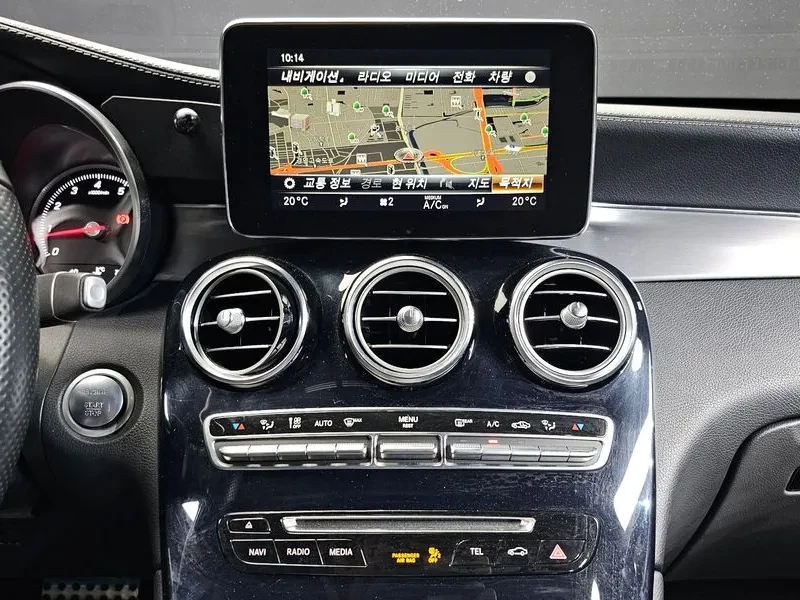 Mercedes-Benz GLC 300, снимка 14 - Автомобили и джипове - 56020169