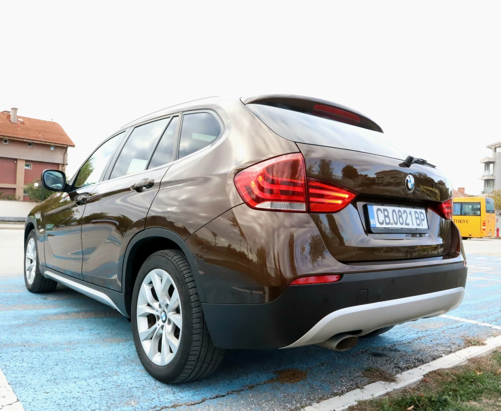 BMW X1 2011 - изображение 4