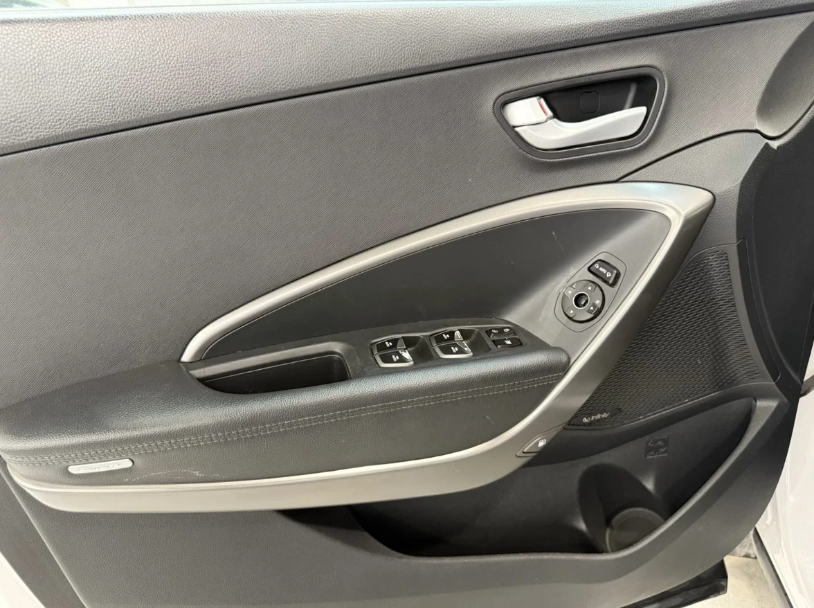 Hyundai Santa fe 2, 2CRDI!УНИКАЛНО!Панорама= Подгряване= Keyless= F - изображение 7