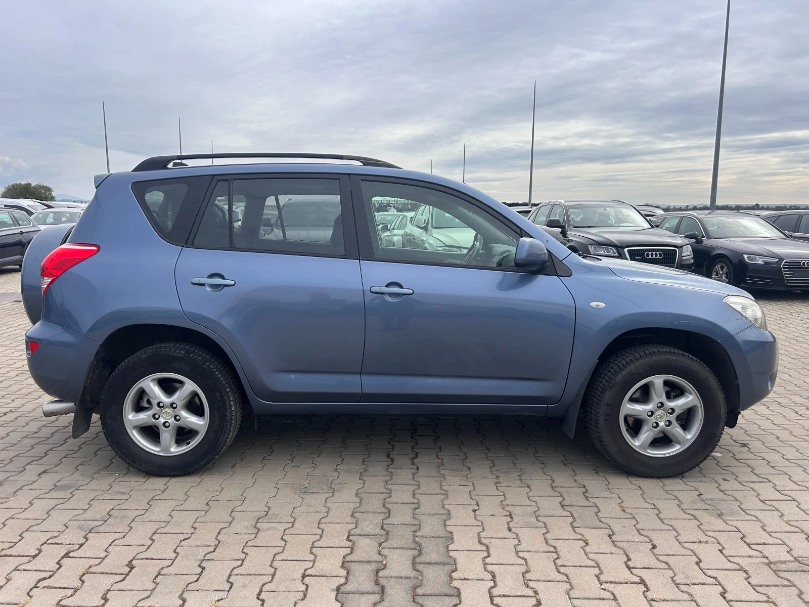 Toyota Rav4 2.0i AVTOMAT 4X4 EURO 4 | Mobile.bg   5