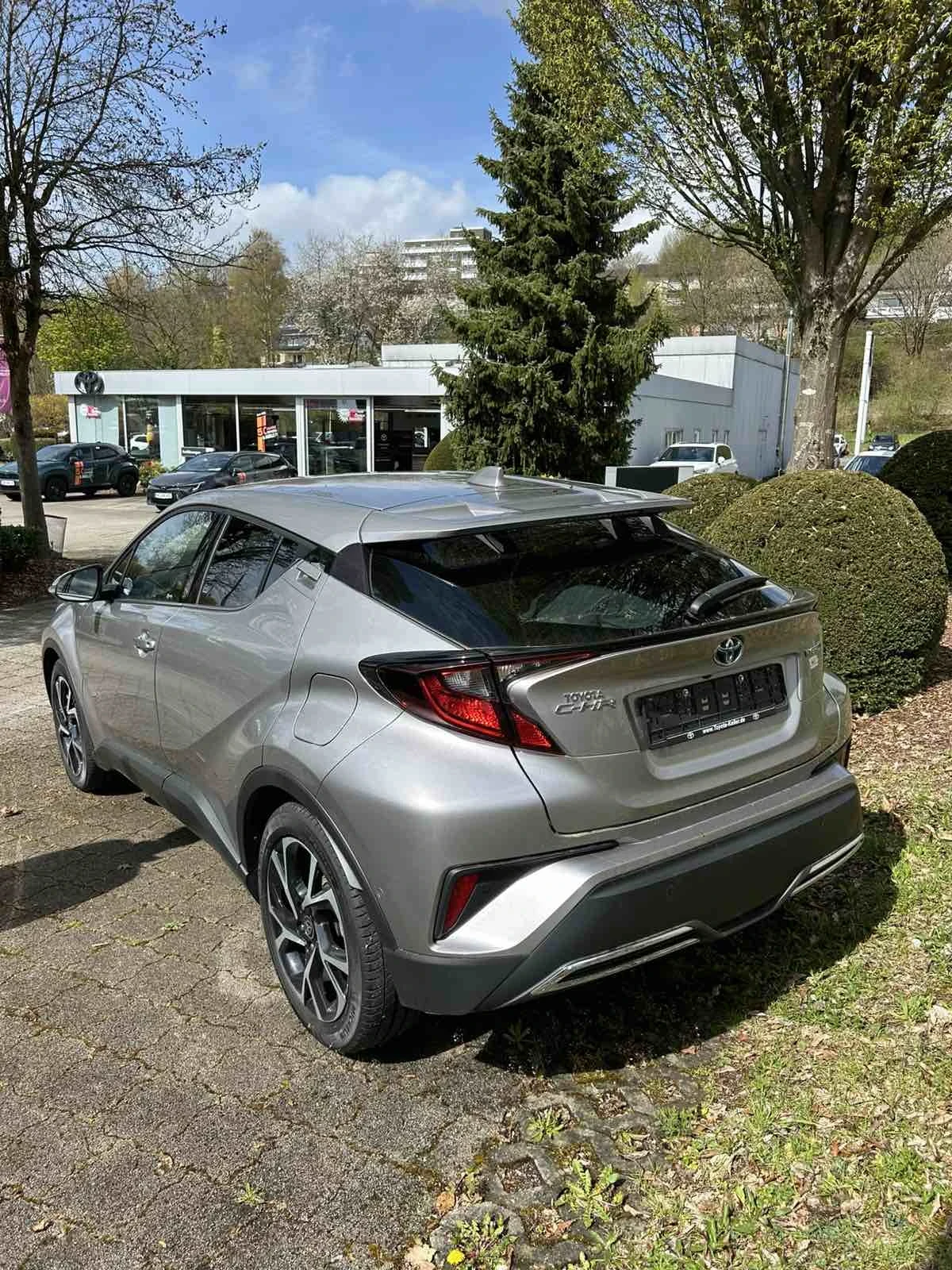 Toyota C-HR, снимка 4 - Автомобили и джипове - 54229229