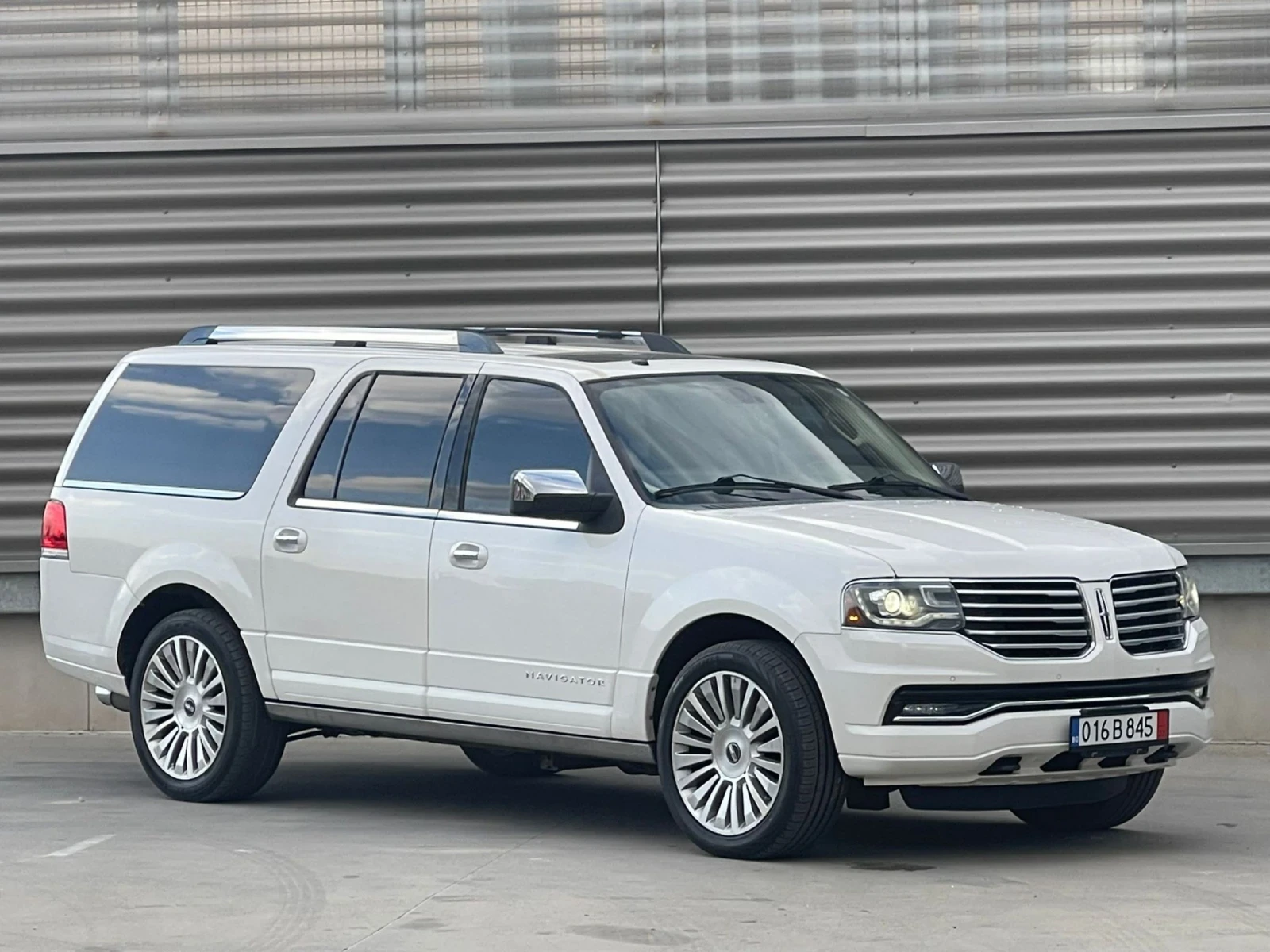 Lincoln Navigator L 3.5 4X4 6+ 1 БАРТЕР/ЛИЗИНГ 