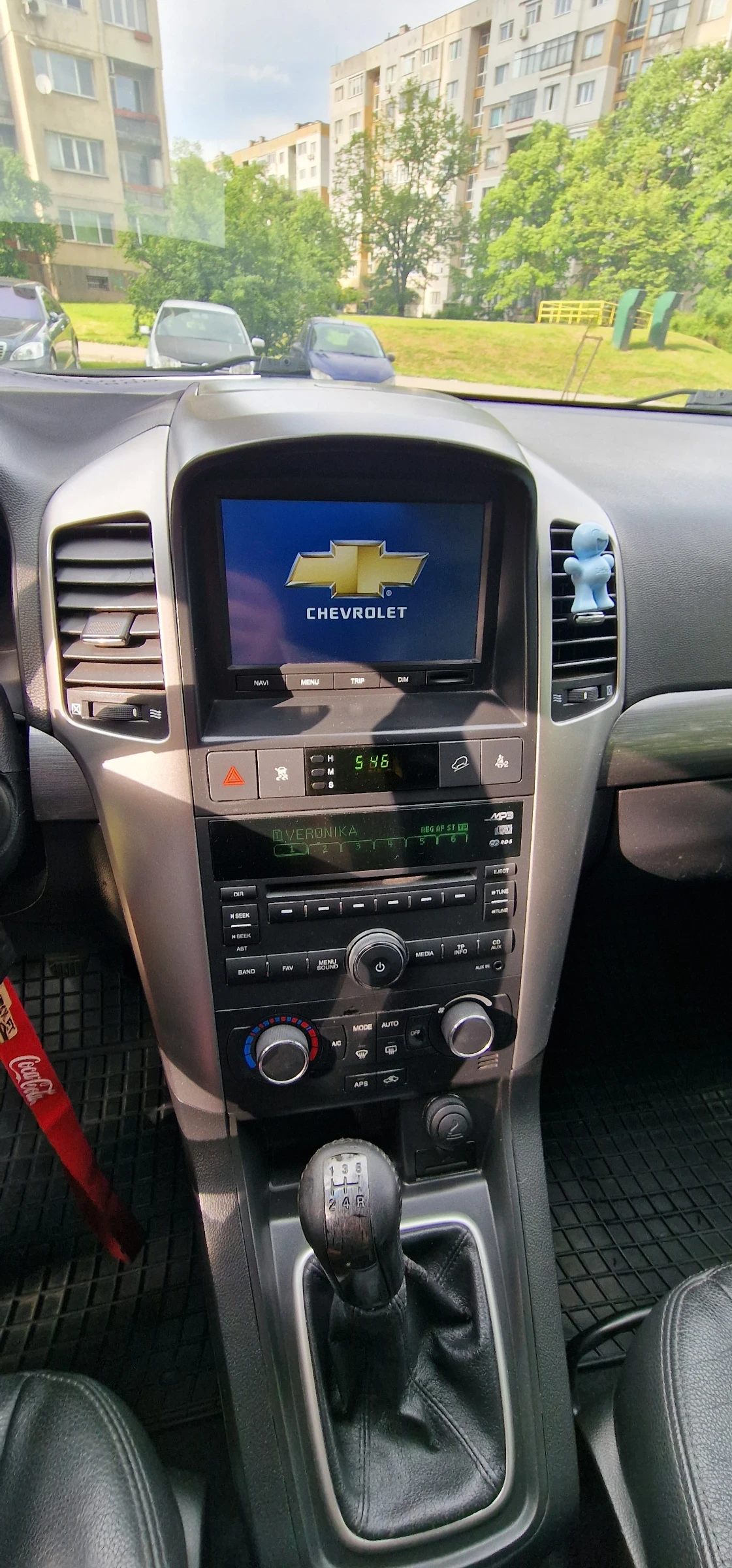 Chevrolet Captiva LT, снимка 9 - Автомобили и джипове - 54495170