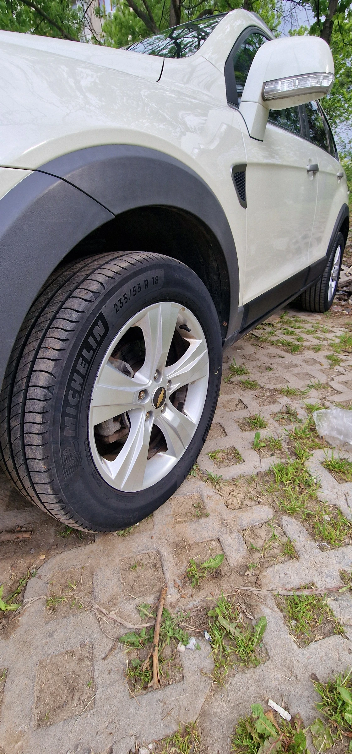 Chevrolet Captiva LT, снимка 14 - Автомобили и джипове - 54495170