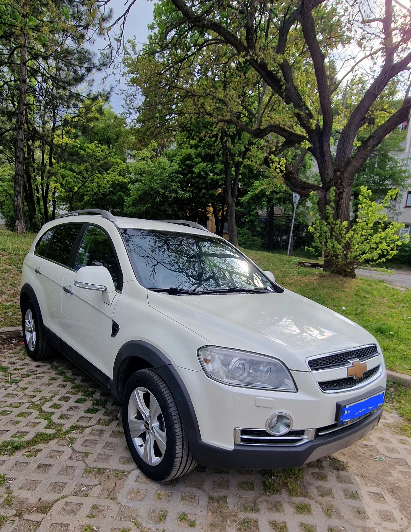 Chevrolet Captiva LT, снимка 6 - Автомобили и джипове - 54495170