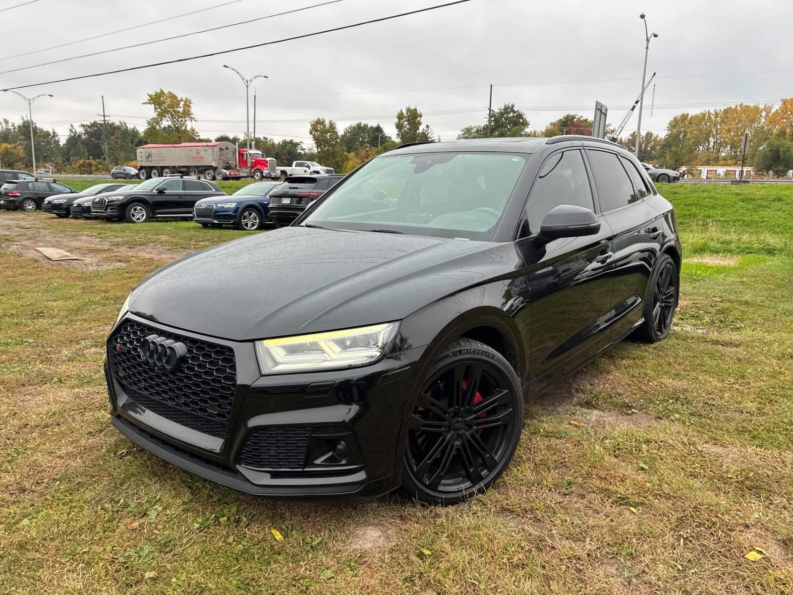 Audi SQ5 Technik Автокредит Цена до България