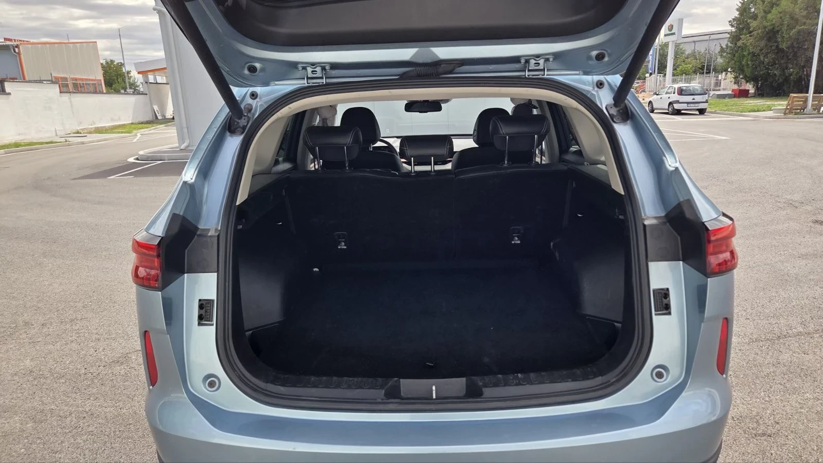 Haval H6, снимка 11 - Автомобили и джипове - 56720921