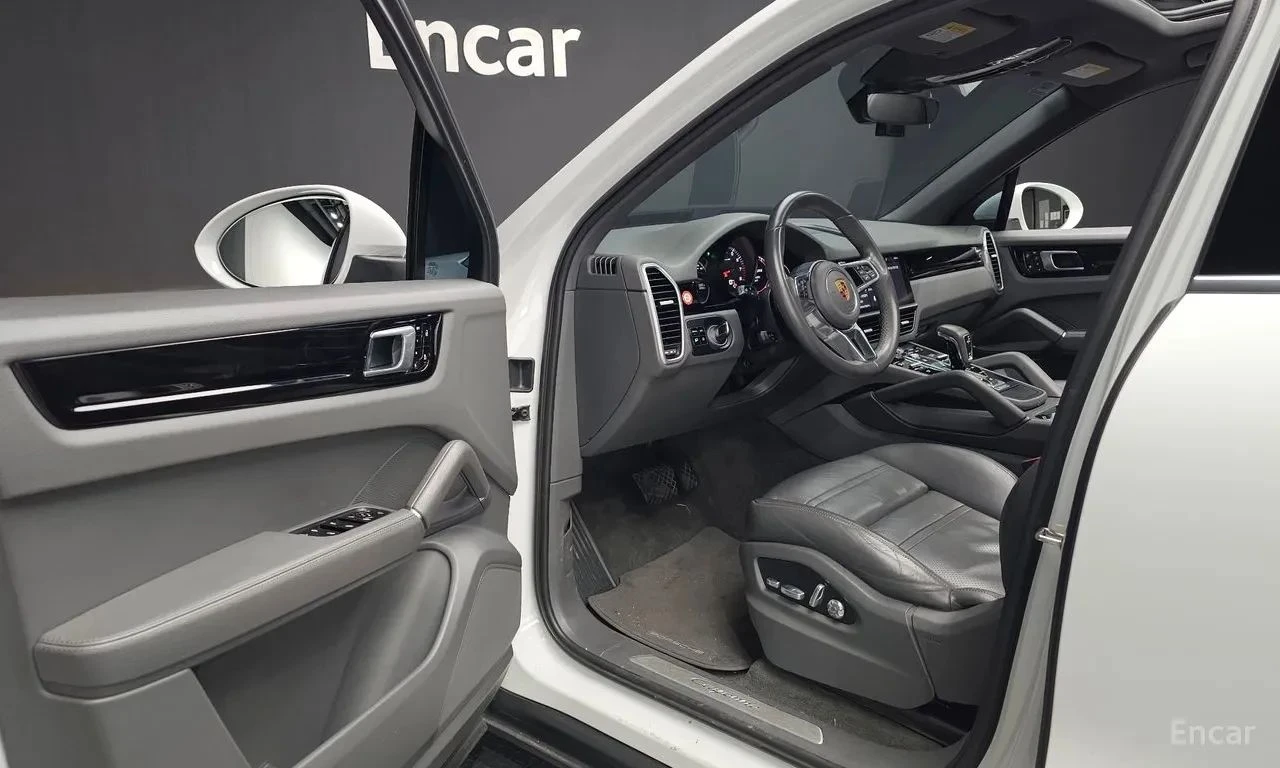 Porsche Cayenne, снимка 6 - Автомобили и джипове - 56740506
