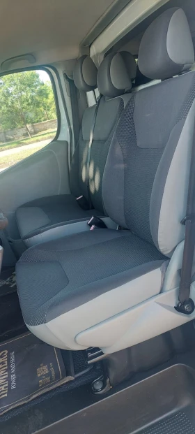 Opel Vivaro 2.5 cdti клима, снимка 14