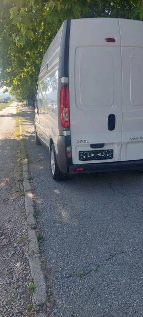 Opel Vivaro 2.5 cdti клима, снимка 5