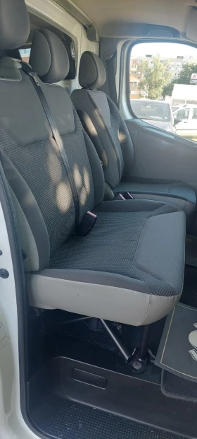 Opel Vivaro 2.5 cdti клима, снимка 16