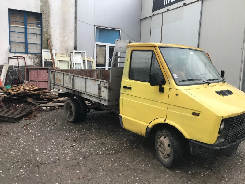 Iveco 2.5, снимка 1 - Бусове и автобуси - 47605685