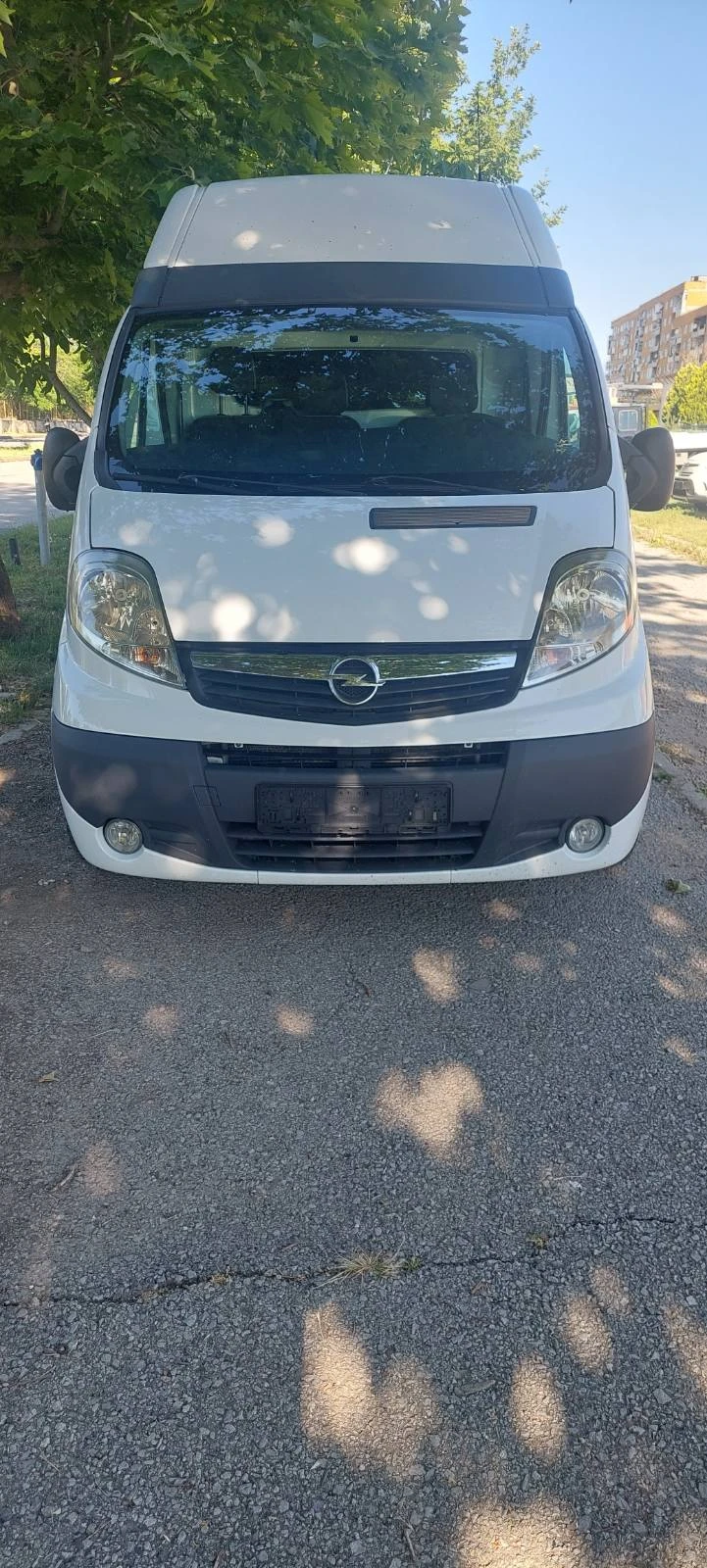 Opel Vivaro 2.5 cdti клима