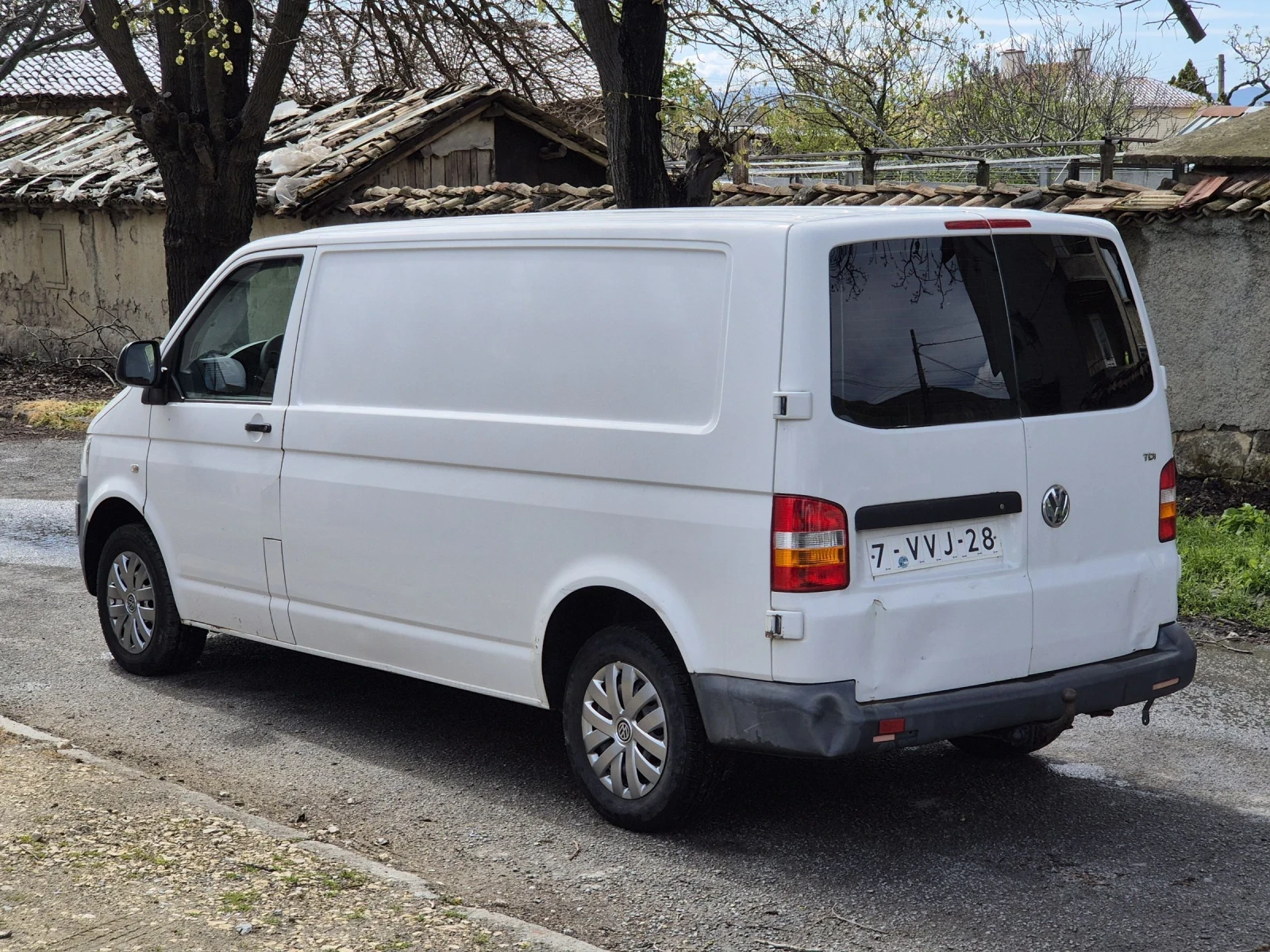 VW Transporter 2.0TDI  - изображение 4