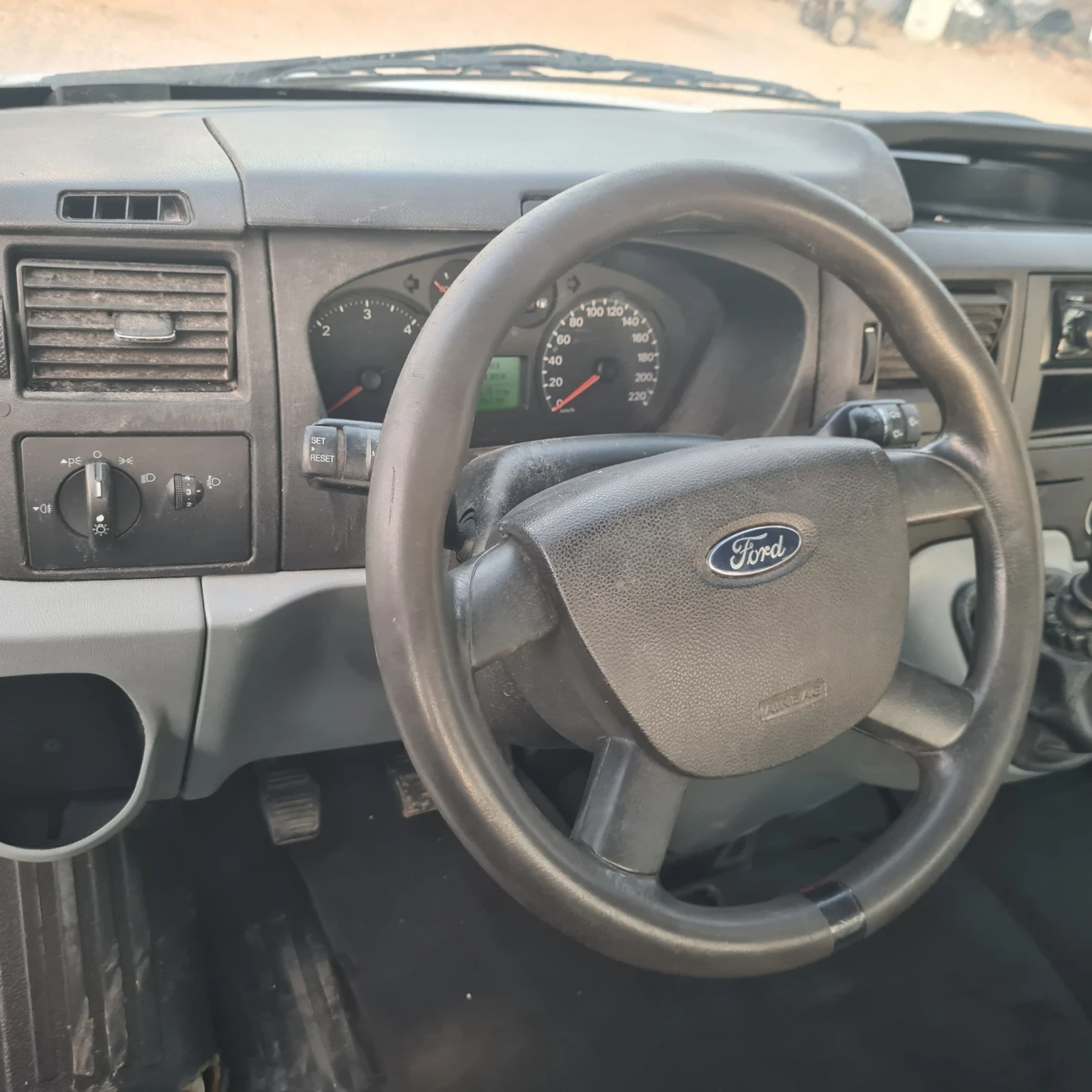 Ford Transit, снимка 10 - Бусове и автобуси - 56226927