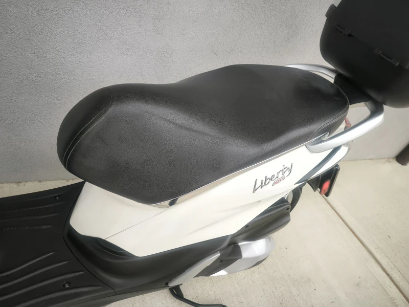 Piaggio Liberty 125i , ABS, 12989 km. , Нов внос Италия , снимка 6 - Мотоциклети и мототехника - 49393741