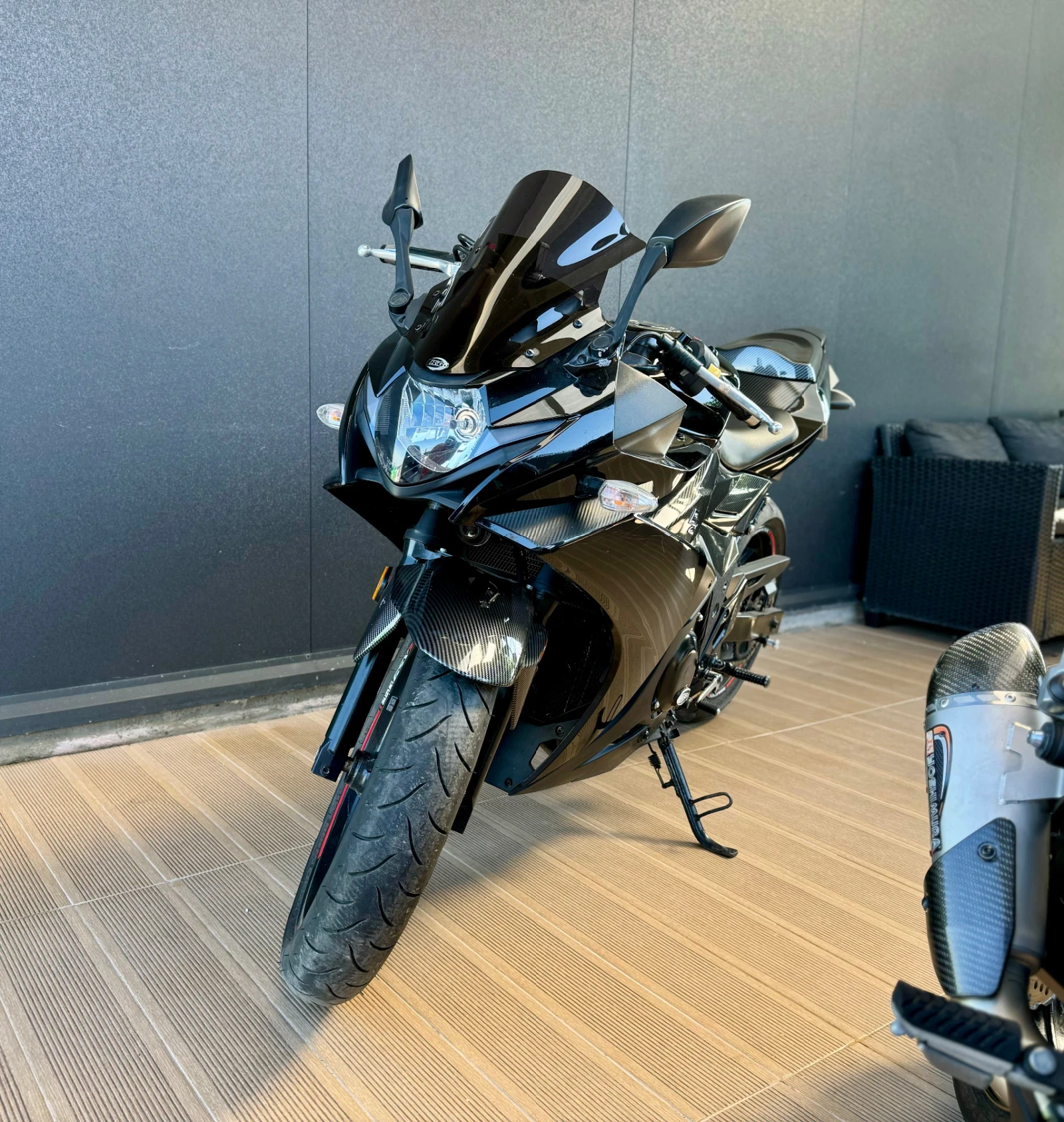 Suzuki Gsx 250R - изображение 3