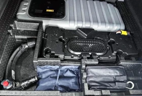 Peugeot 308 GT Plug In Hybrid Premium, снимка 16