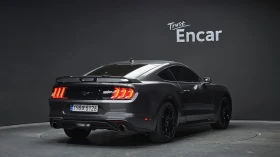 Ford Mustang ECOBOOST* DIGITAL DASH* ПОДГРЕВ* ОБДУХВАНЕ* КАМЕРА, снимка 3