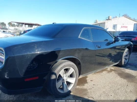 Dodge Challenger 3.6L V-6 DOHC, VVT, 305HP Rear Wheel Drive - 10100 € / 19753.88 лв. - 60077155 6