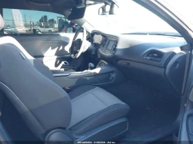 Dodge Challenger 3.6L V-6 DOHC, VVT, 305HP Rear Wheel Drive - 10100 € / 19753.88 лв. - 60077155 12