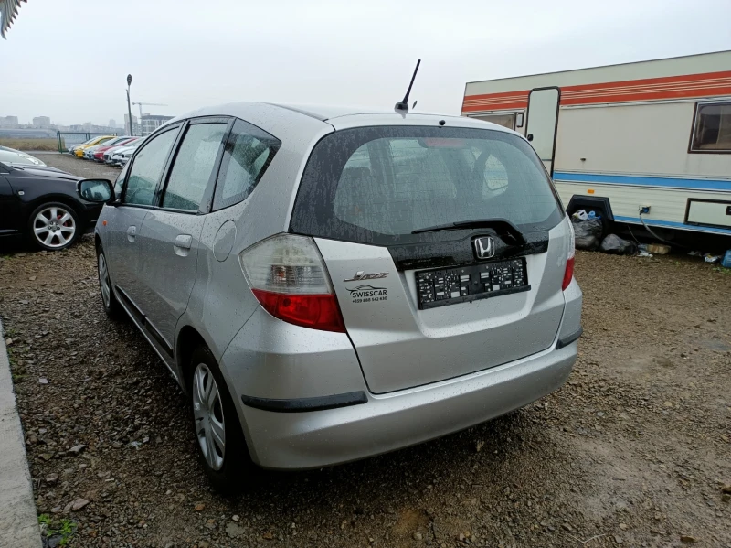 Honda Jazz 1, 2 Trend, снимка 4 - Автомобили и джипове - 48427180