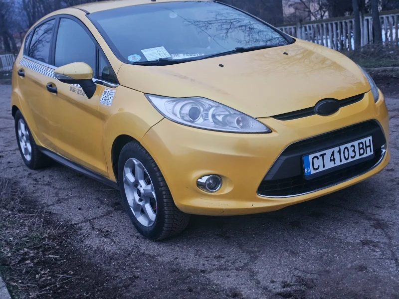 Ford Fiesta, снимка 11 - Автомобили и джипове - 48680784