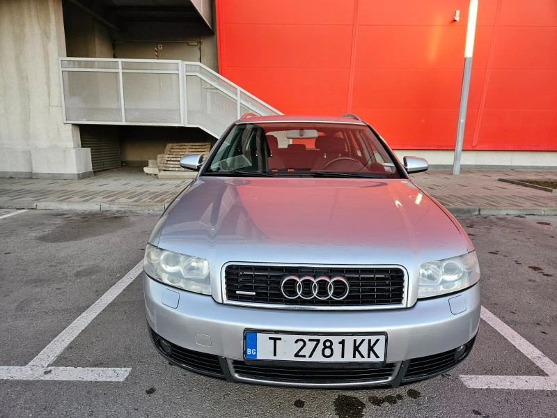 Audi A4 1.8t, снимка 5 - Автомобили и джипове - 48927337