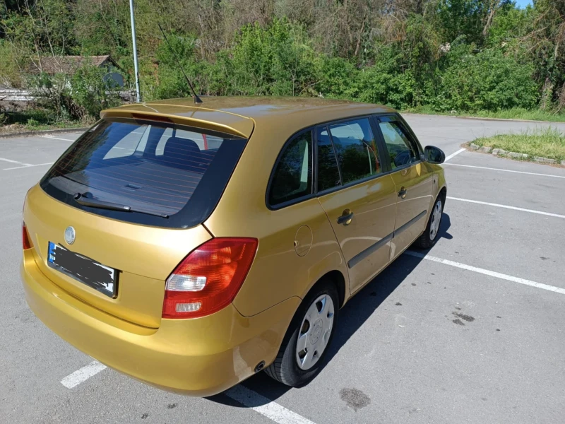 Skoda Fabia, снимка 3 - Автомобили и джипове - 52594417