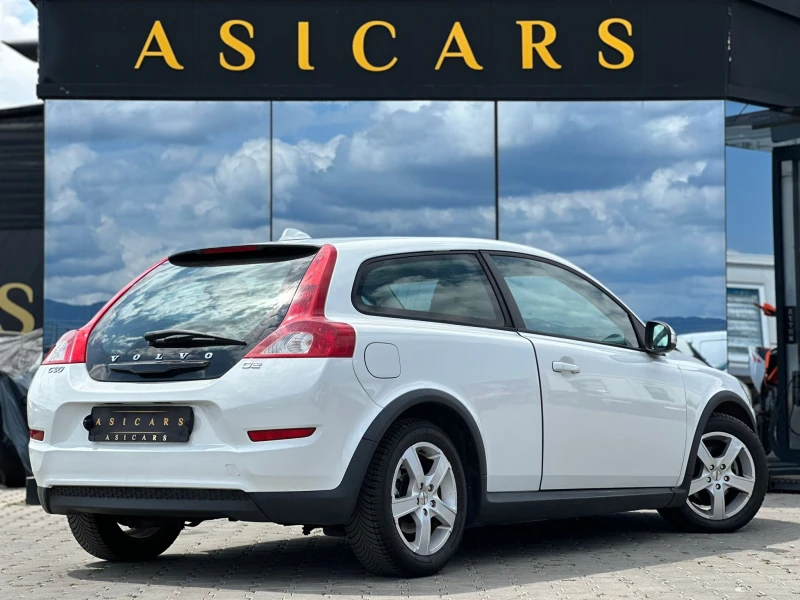 Volvo C30 / FACELIFT / 1.6D / 116HP / EURO 5 / TOP /, снимка 5 - Автомобили и джипове - 50989572