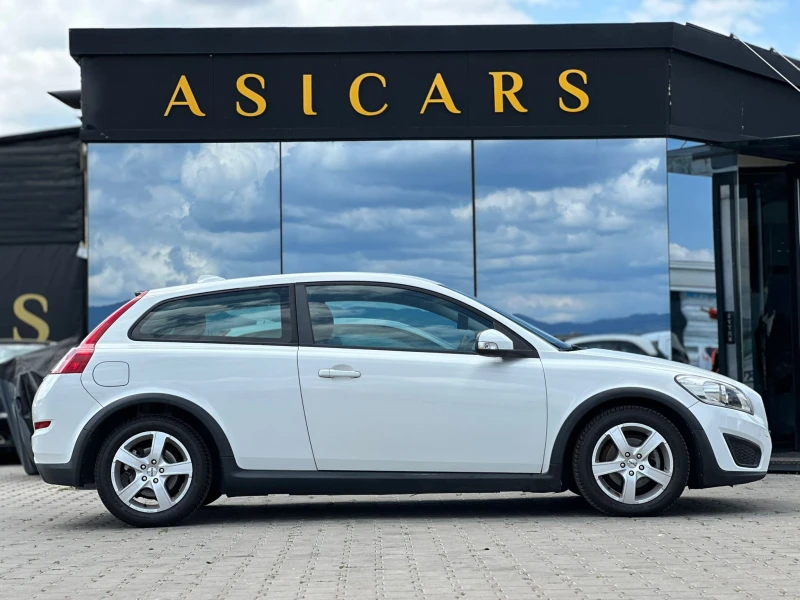 Volvo C30 / FACELIFT / 1.6D / 116HP / EURO 5 / TOP /, снимка 6 - Автомобили и джипове - 50989572