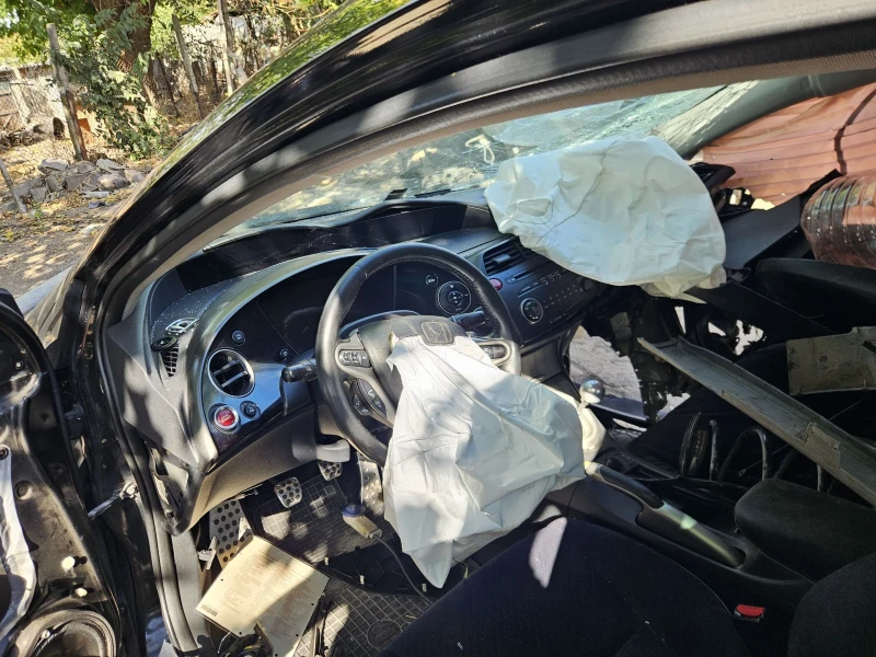 Honda Civic 2.2 140, снимка 10 - Автомобили и джипове - 52598050