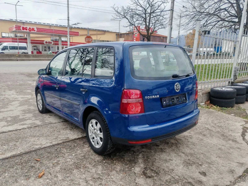 VW Touran 1.9 TDI 90 коня, снимка 4 - Автомобили и джипове - 52329940