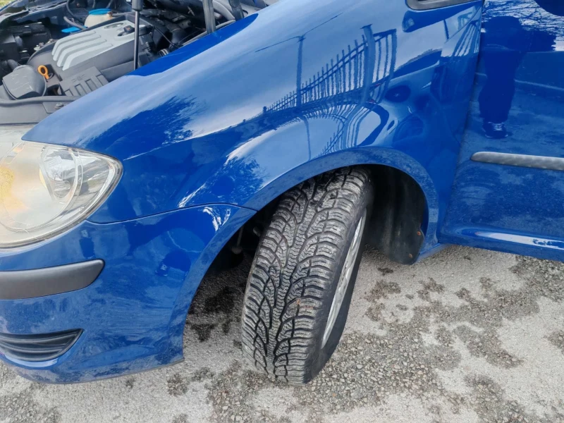VW Touran 1.9 TDI 90 коня, снимка 12 - Автомобили и джипове - 52329940