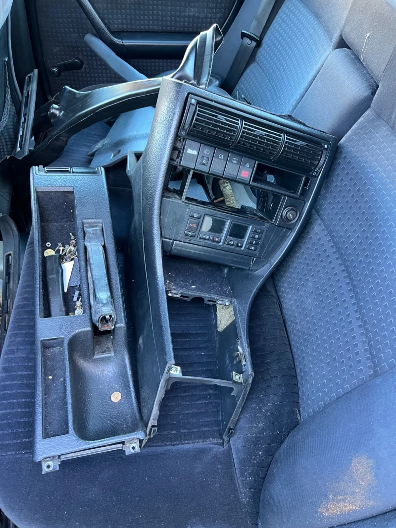 Audi A6 2.5TDI QUATTRO Цяла/На части, снимка 6 - Автомобили и джипове - 52612458